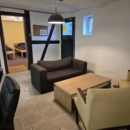 Apartment Montage Zum Walnussbaum