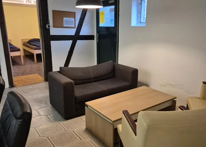 Apartment Montage Zum Walnussbaum